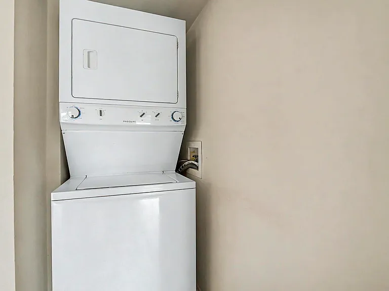 5200 NW 31st Ave #141 — Photo 23