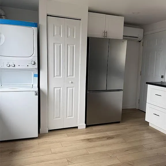 819 Frank Ave #2 — Photo 4