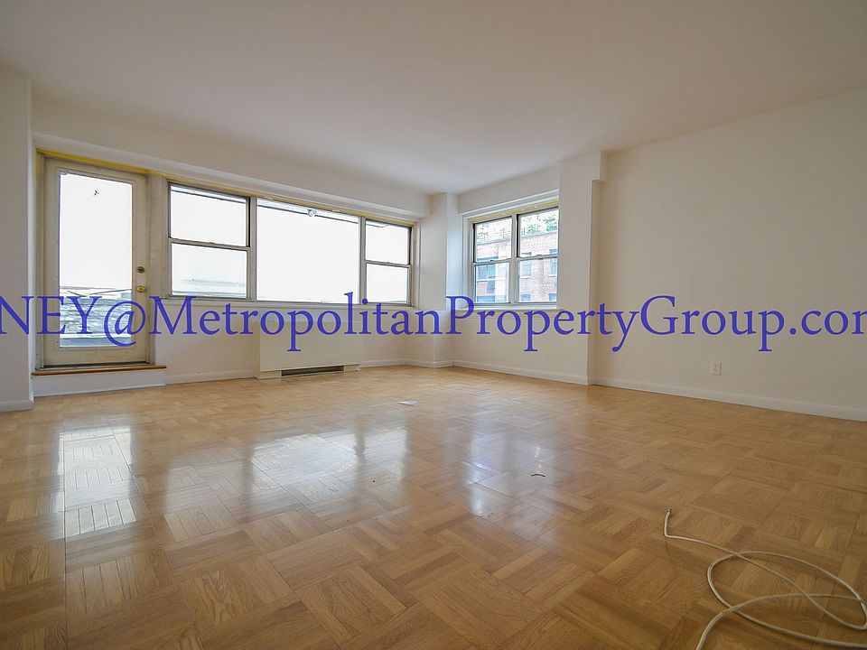2nd image of 321 E 48th St #12DJN