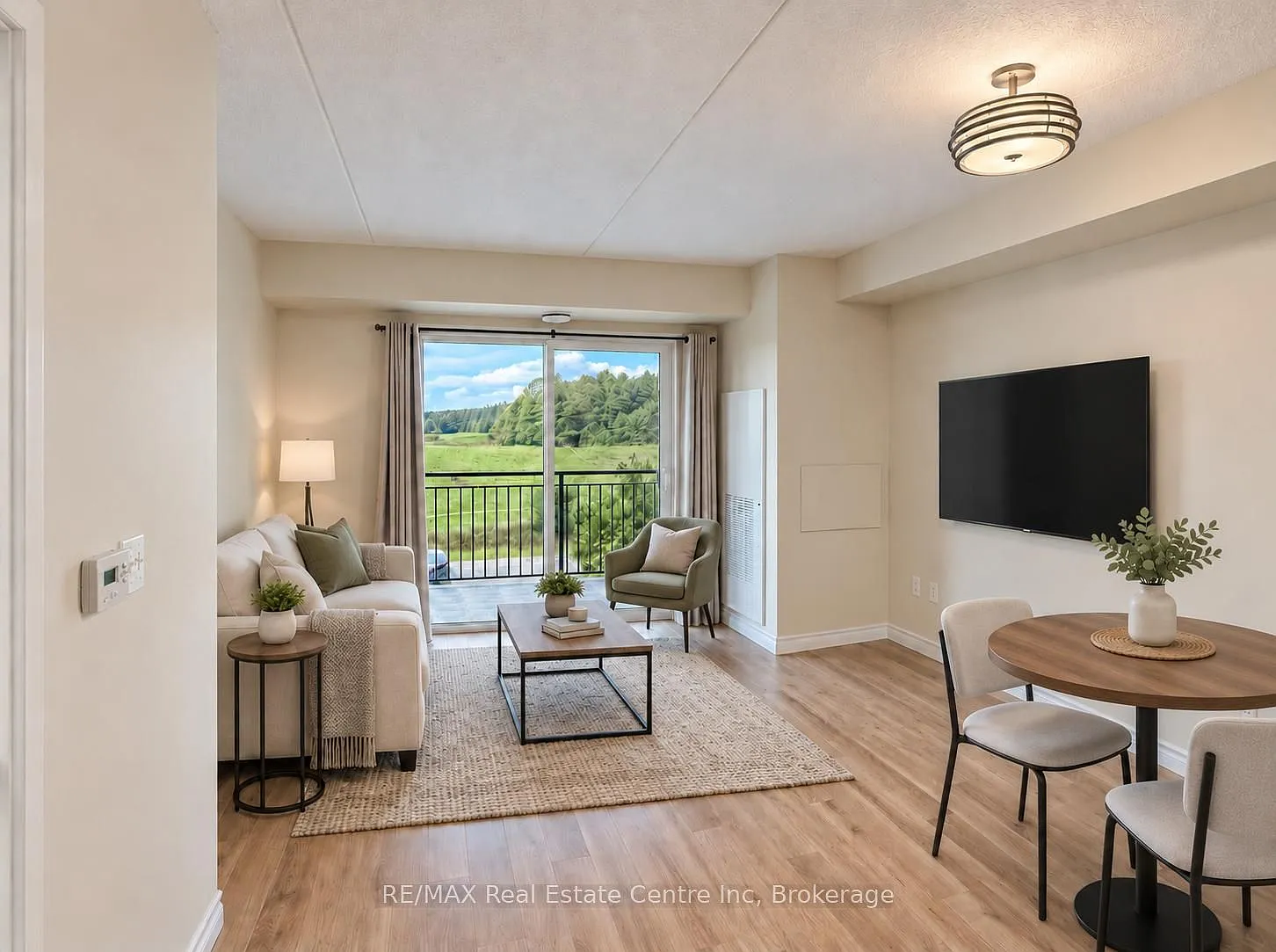 2 bed, $2,300 — Photo 3