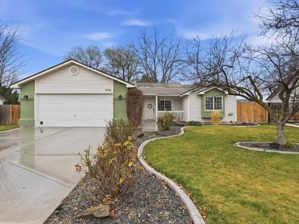 7301 E Nottingham Ln, Nampa, ID 83687