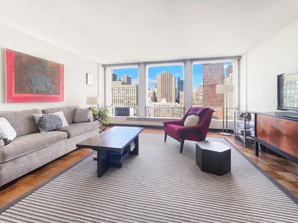 343 East 30th Street image 1 of 14