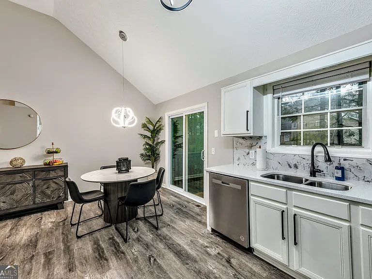 3959 Morning Dew Ct — Photo 12