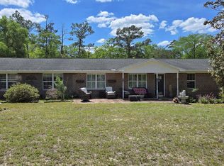 1556 Cherry St, Ponce De Leon, FL 32455