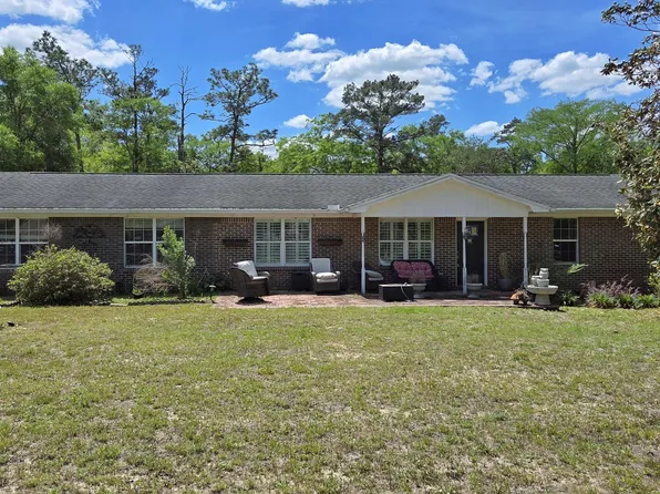 1556 Cherry St, Ponce De Leon, FL 32455