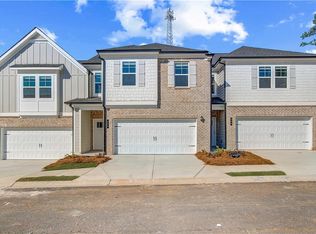 304 Shine Dr, Stockbridge, GA 30281