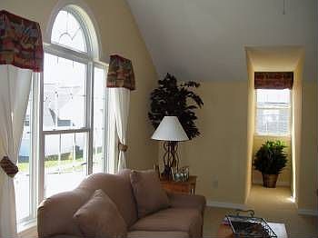 5th image of 8206 Griswold Dr