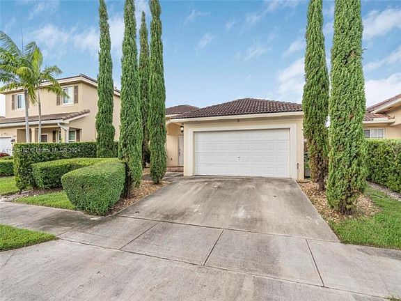 5th image of 21432 SW 89th Ct