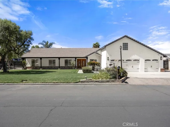 17411 Kaison Cir, Riverside, CA 92508
