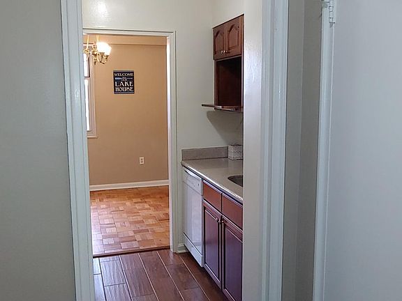 4th image of 11820 Edgewater Dr APT 719