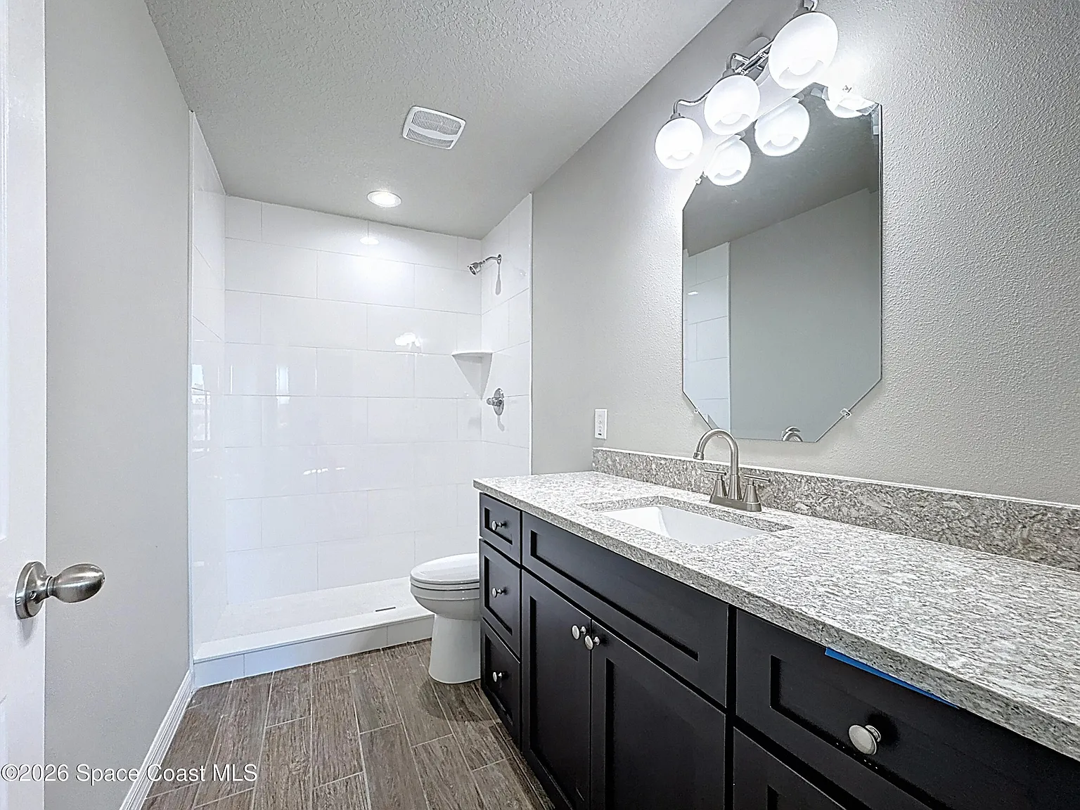 4 bed, 2.5 bath, 1754 sqft, $2,150 — Photo 4