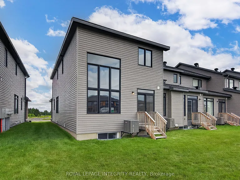 1132 Spoor St — Photo 39