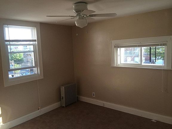 2nd image of 352 Brinsmade Ave