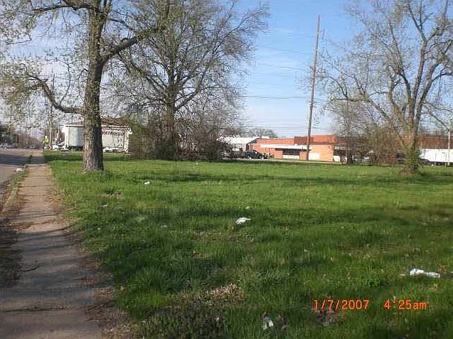 1st image of 2100 Lodge Ave