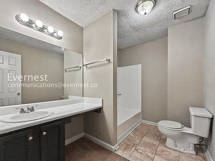 4256 Worth St — Photo 20