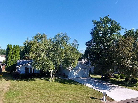 4th image of 4126 Tanglewood Dr