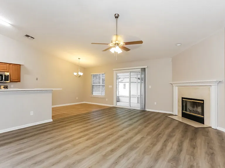 11970 Canterwood Dr — Photo 4
