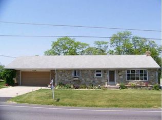 2029 Grandview Rd, Hanover, PA 17331