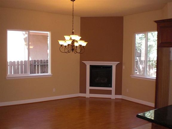 3rd image of 8021 Doral Ct
