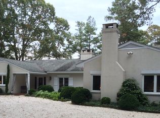 237 Piney Point Rd, Lancaster, VA 22503