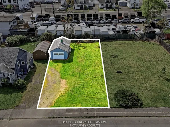 6831 SE 83rd Ave #22, Portland, OR 97266