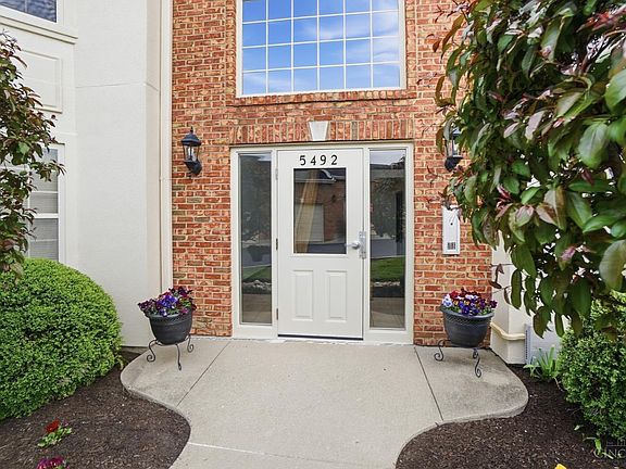 2nd image of 5492 Asbury Lake Dr Unit 62