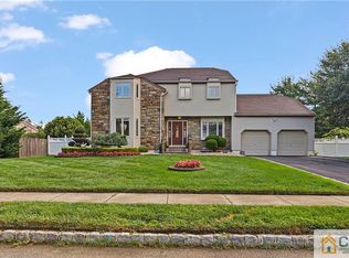 16 Stone Ridge Rd, Old Bridge, NJ 08857