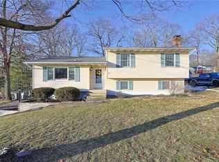 14 Red Oak Ter, Newburgh, NY 12550