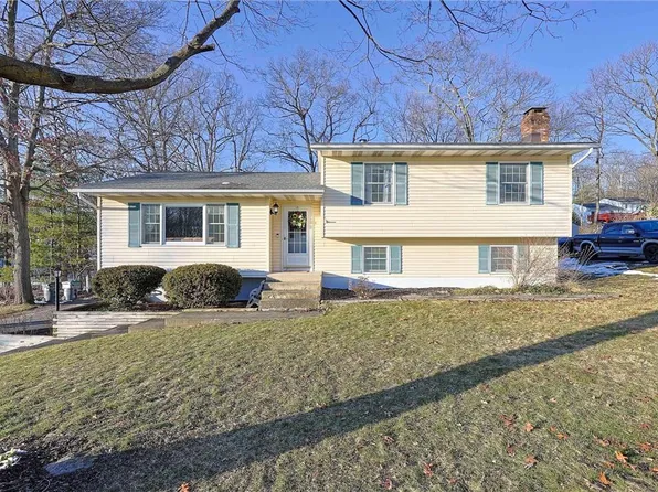 14 Red Oak Terrace, Newburgh, NY 12550