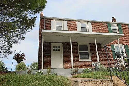 670 Clymer Ln Photo 1