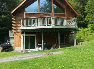 735 Forest St, Lee, MA 01238