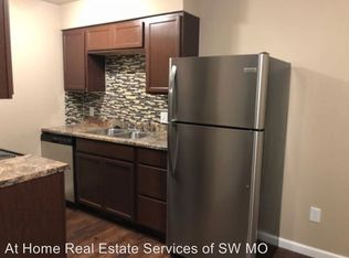 1304 E McDaniel St APT 2, Springfield, MO 65802