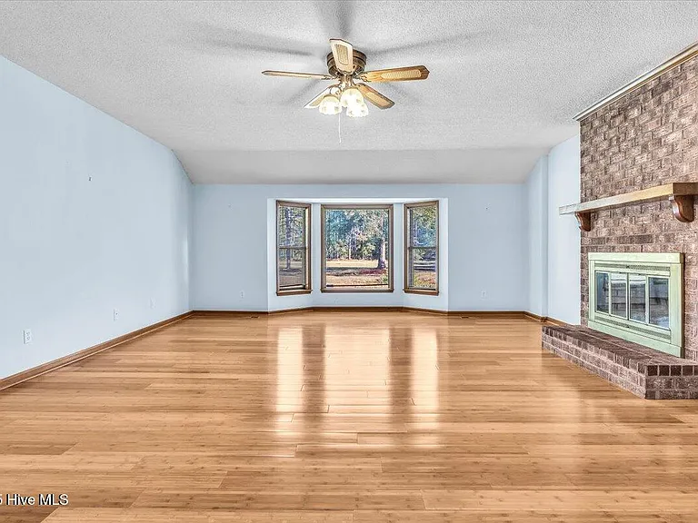7071 Old Oak Rd NW — Photo 41