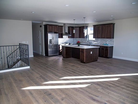 Kitchen/Living Room View