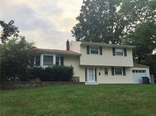 31 Norton Rd, East Brunswick, NJ 08816