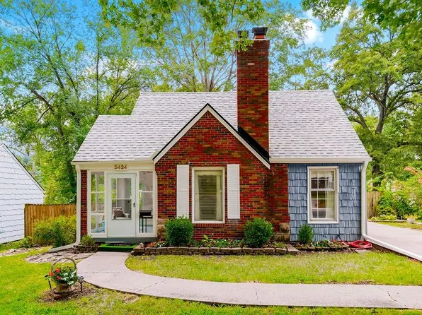 5434 Birch St, Roeland Park, KS 66205