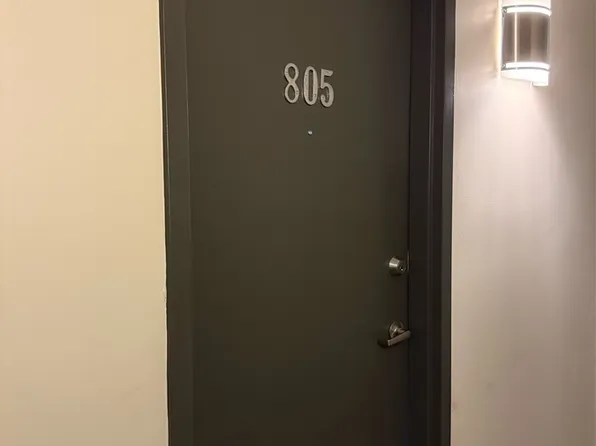 134 York St #805, Ottawa, ON K1N 1K8