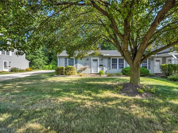 8107 Independence Dr, Mentor, OH 44060