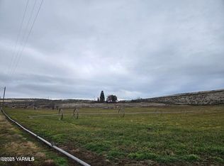 Nka Meadowlark Ln, Moxee, WA 98936