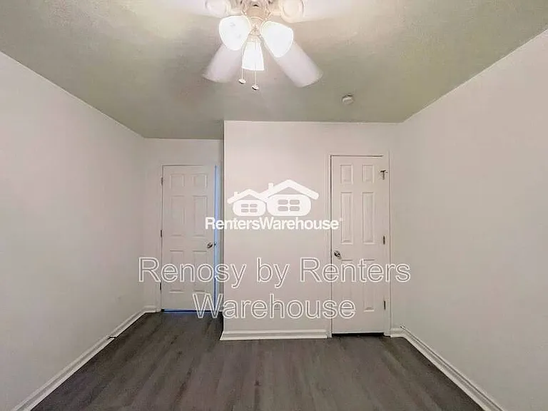 2801 Leeds Ct — Photo 26
