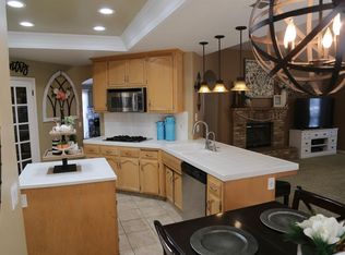 5200 Omaha St, Bakersfield, CA 93312