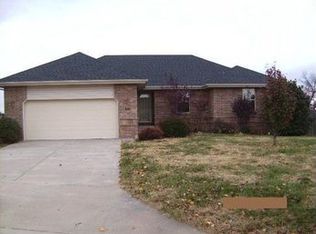 510 W Congress St, Pacific, MO 63069