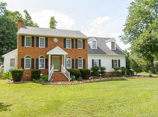 8226 Meadowlake Rd, Mechanicsville, VA 23111