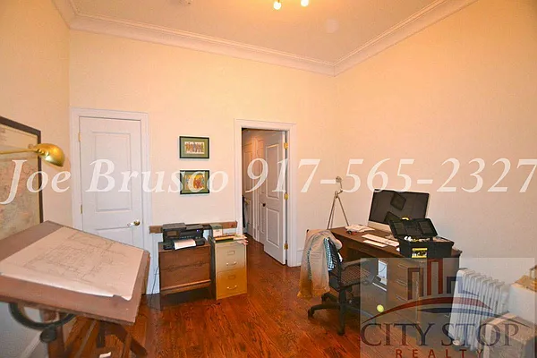 Rented by City Stop Realty | media 104