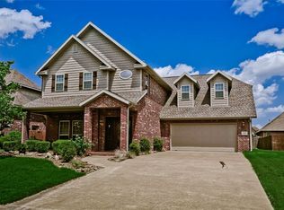 3807 SW Staverton Dr, Bentonville, AR 72712