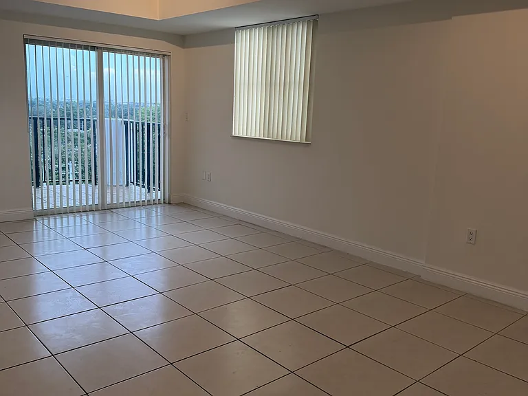 6357 SW 8th St #714 — Photo 20