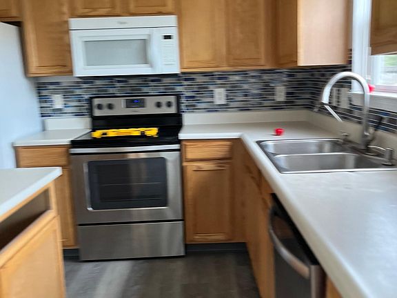 4th image of 2533 Joust Dr