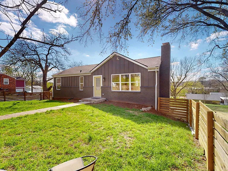 508 Vinson Dr — Photo 19