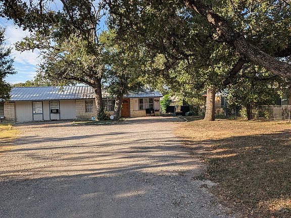 2nd image of 128A Elm Way