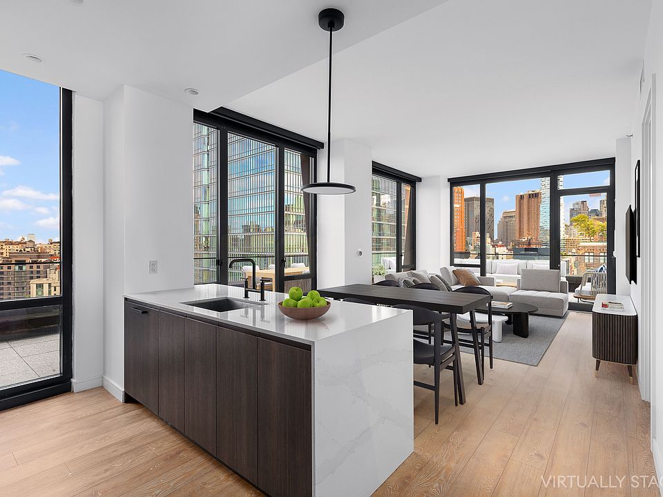 1st image of 111 Varick St #17A